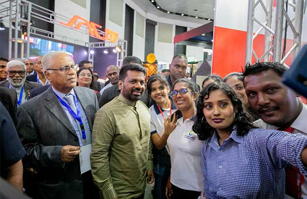 President visits Build SL Housing & Construction Expo 2025
